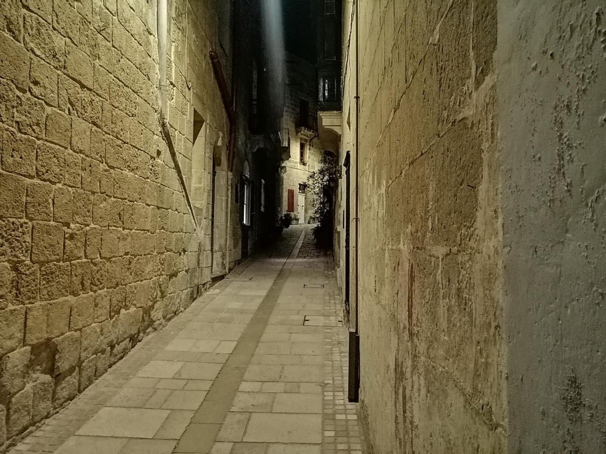 Vittoriosa' Seafront 2 Bed Highly Furnished Apartment Exterior foto